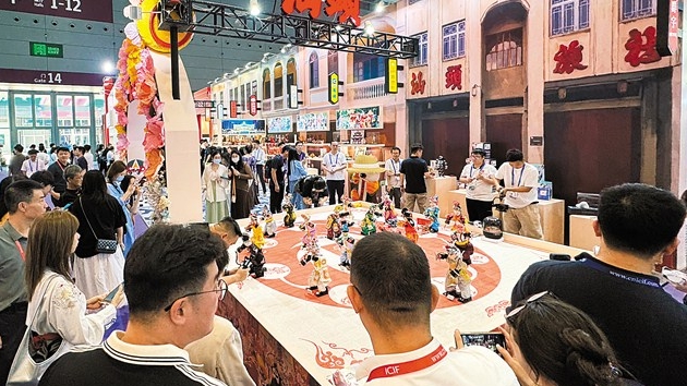 “潮汕文化+創(chuàng)意設(shè)計(jì)” 汕頭文化產(chǎn)業(yè)驚艷亮相